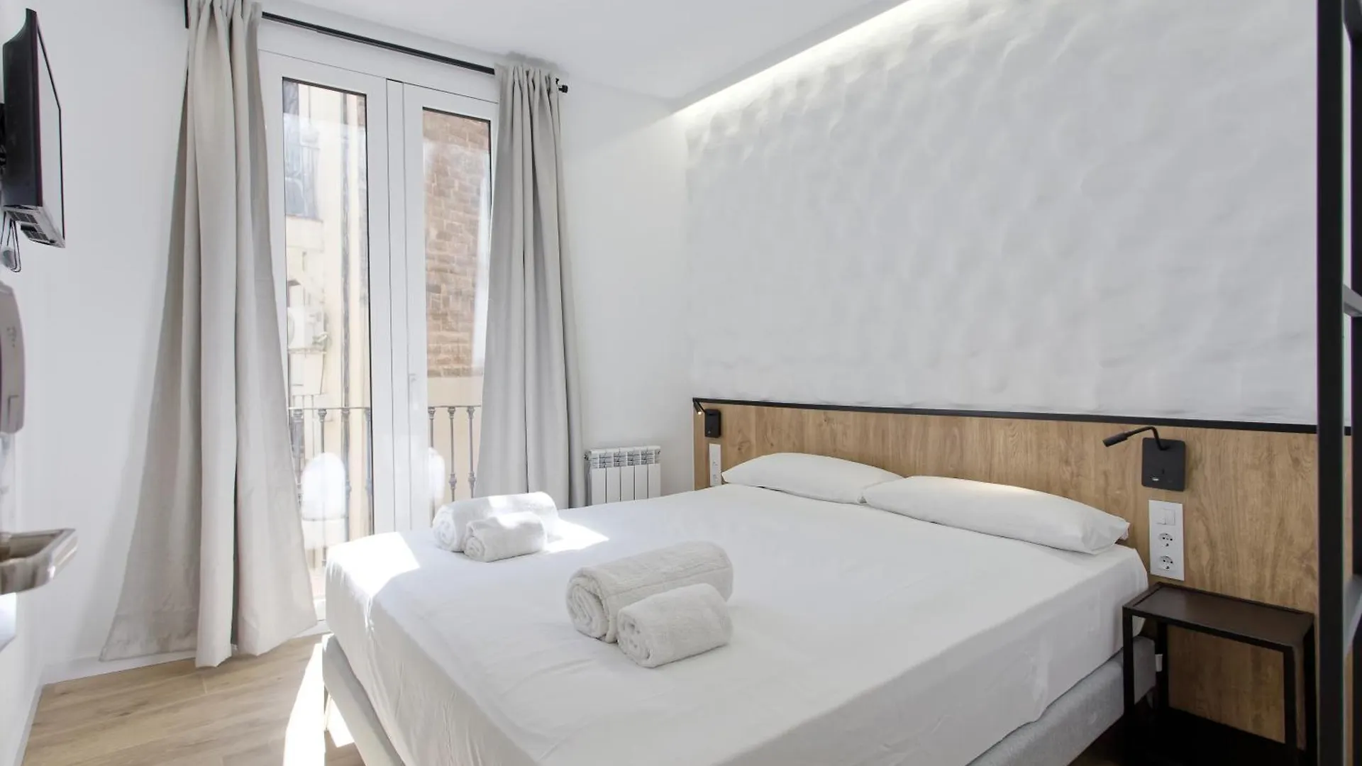 Fontanella Green House Barcelona Guest house