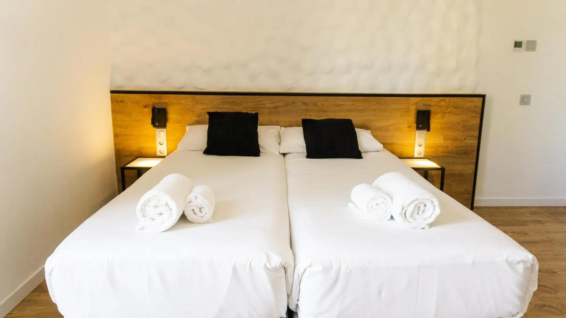 Fontanella Green House Barcelona Guest house
